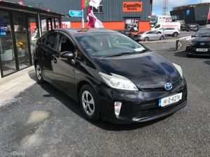 2014 Toyota Prius Hybrid Automatic - Image 3