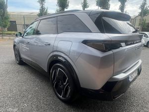 Peugeot 5008 2026 - Image 2