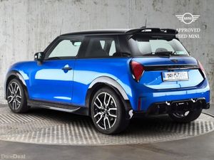 Mini Cooper Cooper C 3 Door - Image 2
