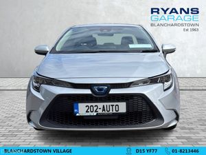 Toyota Corolla 1.8 PETROL HYBRID AUTOMATIC 4DR - Image 2