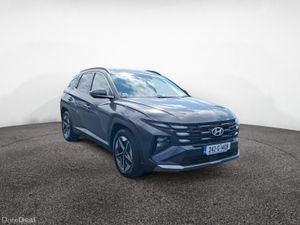 Hyundai Tucson EXECUTIVE 5DR - Image 2