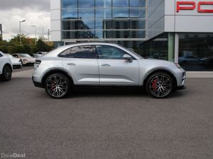 Porsche Macan Turbo Electric (New) - Image 4