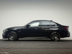 BMW 3-Series 330E M SPORT XDRIVE - Image 4