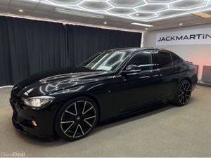 BMW 3-Series 320D - Image 4