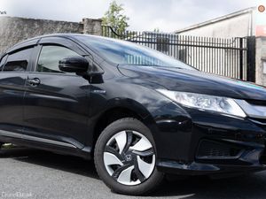 HONDA GRACE 2015 BLACK HYBRID - Image 2