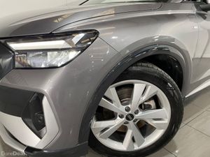 Audi Q4 e-tron 40 E-TRON S LINE 4DR AUTO BATTERY H - Image 4