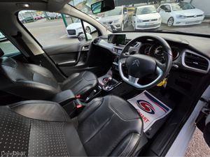 Citroen C3 ( 162 REG ) 1.2 - MOON ROOF LEATHER PAC - Image 4