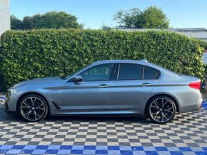 BMW 5-Series 530e M-SPORT COMPETITION 2.0 HYBRID / - Image 3