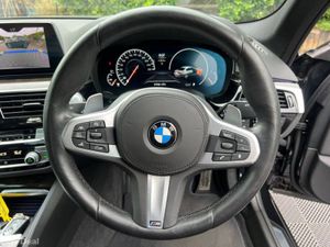 BMW 5-Series 523d M-SPORT COMEPTITION 2.0 D AUTO / - Image 4