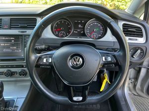 Volkswagen Golf R-LINE PACK 1.2 TSI AUTO // FULL S - Image 4