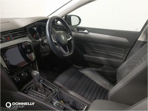 Volkswagen Passat 1.6 TDI SEL 4dr DSG - Image 3