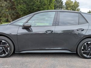 2023, Volkswagen ID.3  Pro , 204HP 53kWh, Automati - Image 4