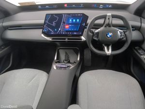 BMW iX3 50 xDrive - Image 4