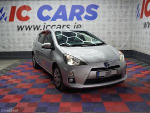 2013 TOYOTA AQUA HYBRID - Image 2