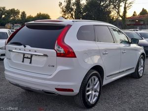 Volvo XC60 D4 CLASSIC - 2.0L Diesel Automatic - Su - Image 4