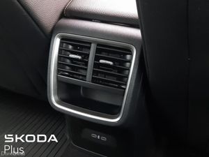Skoda Octavia **ESTATE**SELECTION PLUS 2.0TDI 115B - Image 3