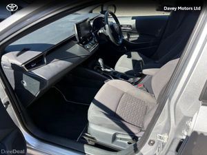 Toyota Corolla LUNA TS 4DR AUTO HYBRID - Image 4