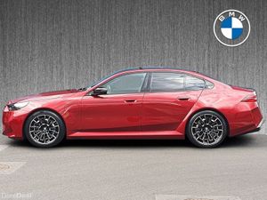 BMW M5 Saloon - Image 4
