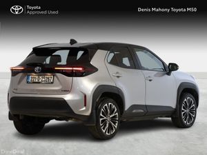 Toyota Yaris Cross Sol Hybrid - Image 2