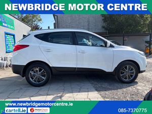 Hyundai ix35 1.7 EXECUTIVE  LOW MILEAGE - Image 3