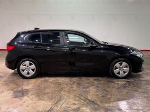BMW 1-Series 118I 1.5 AUTOMATIC - FACTORY ALLOYS - - Image 3