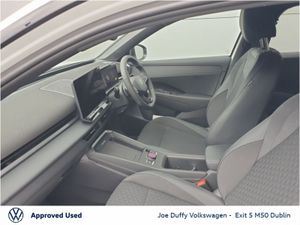 Volkswagen T-Roc R-LINE 1.5TSI 150HP MHEV AUTO New - Image 4