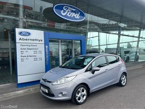 Ford Fiesta TITANIUM 1.25 60PS 5DR - Image 2