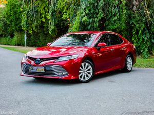 2018 Toyota Camry 2.5 Petrol Hybrid Auto G Package - Image 3