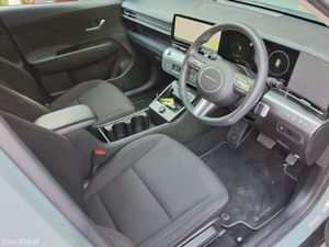 Hyundai KONA HYBRID ELEGANCE -1 Owner - Low Mileag - Image 4