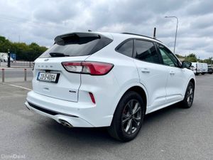 Ford Kuga ST-Line Plug In Petrol Hybrid 2.5PHEV - Image 3