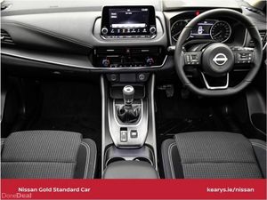 Nissan Qashqai 1.3 PET MILD HYBRID SV - Image 4