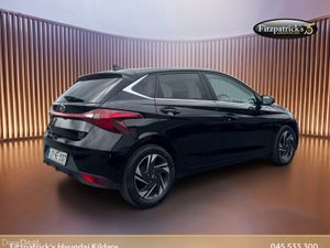 Hyundai i20 Deluxe Edition - 2021 - Image 3