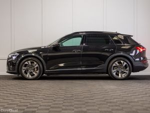 2023 Audi Q8 e-tron Sport 50 Quattro - Image 3