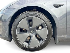Tesla Model 3 LONG RANGE RWD - Image 4