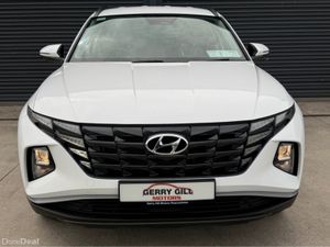 Hyundai Tucson EXECUTIVE 5DR  ** reverse camera + - Image 2