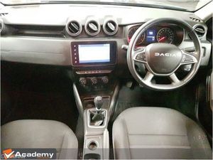 Dacia Duster Expression**CRACKING VALUE** - Image 2