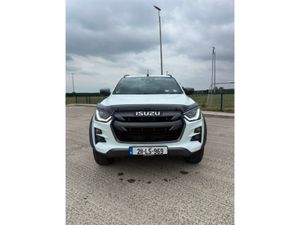 Isuzu D-Max LX DOUBLE CAB 4DR - Image 2