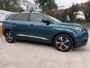 182 Peugeot 5008 1.2 130bhp GT Line Pan roof - Image 2