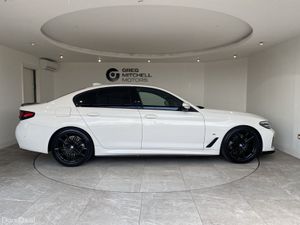 2022 BMW 5-Series 520d MHT M Sport 4dr Step Auto - Image 4