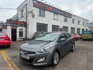 Hyundai i30 2012 - Image 2