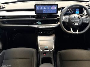 Jeep Avenger BEV 54KWH ALTITUDE 156HP - Image 2