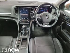 Renault Megane 1.5 Blue dCi 115 ICONIC ST - Image 2