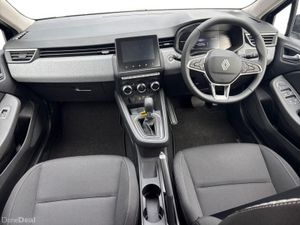Renault Clio E-TECH Hybrid 145 Auto Evolution - Image 2