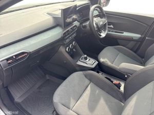 Dacia Jogger HEV 155 Extreme Auto - Image 4