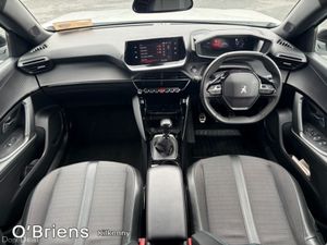 Peugeot 2008 1.2 Puretech 100bhp Allure - Image 2