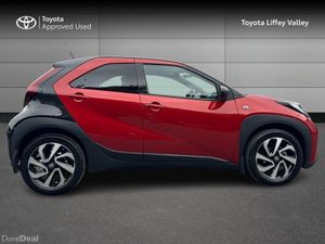 Toyota Aygo X AYGO-X DESIGN AUTO - Image 3
