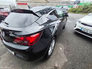 Opel Astra 2017 - Image 4