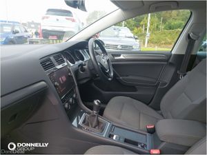 Volkswagen Golf Diesel Hatchback Match Edition - Image 3