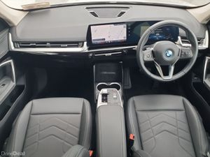 BMW iX1 eDrive20 Sport - Image 4