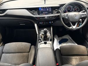 Opel Insignia SRI 1.5D 122PS S/S FWD 6 Speed - Image 2